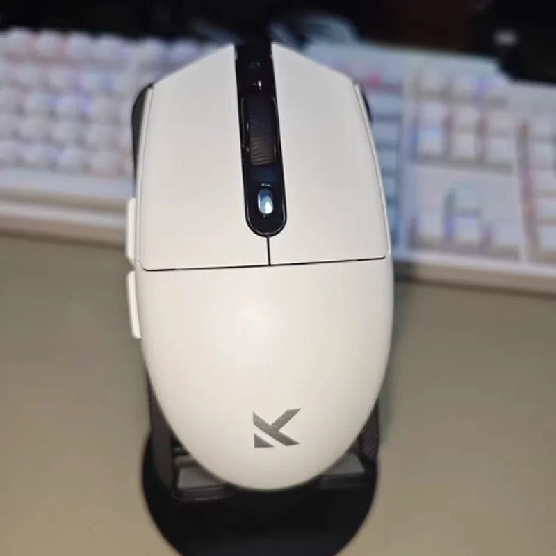

MCHOSE G3 V2/G3 A Wireless Mouse Tri-mode Lightweight Bluetooth 800mAh PAW3311 M HUB Laptop Esports Gaming Mice Fashion