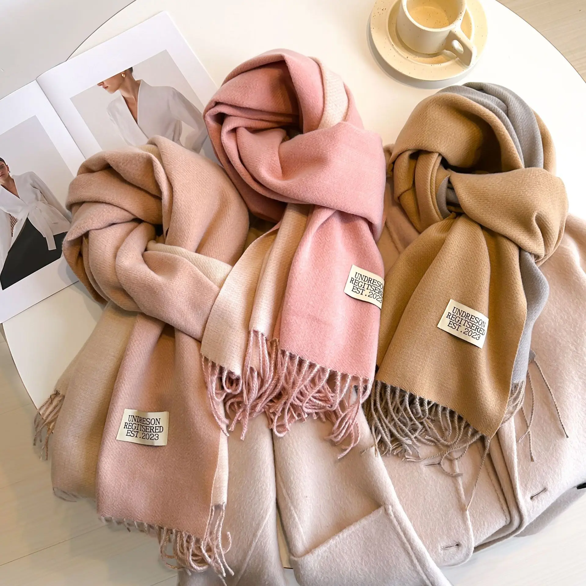 

Women Winter Cashmere Scarf Shawls Thick Pashmina Solid Warm Wraps Fashion Luxury Long Lady Tassel Blanket Scarve E930