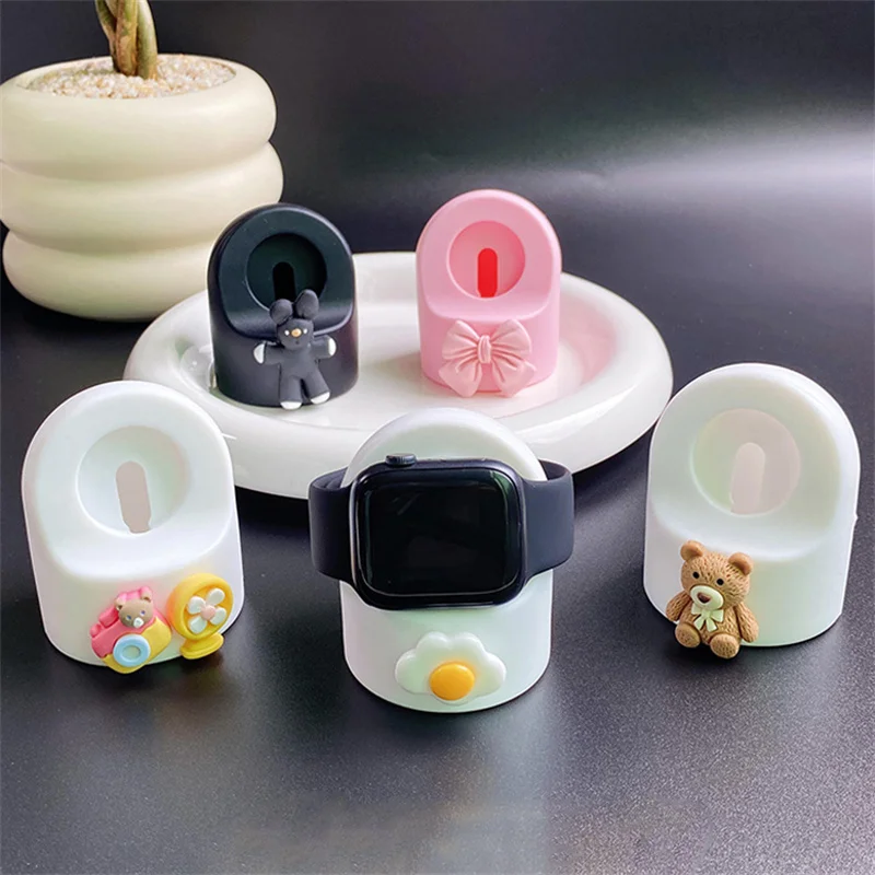 Cute 3D Bear Astronaut Wireless Charger Stand 49mm 41 45mm For iWatch 38 42 40 44mm Charging Bracket For Apple Watch 8 SE 7 6 5