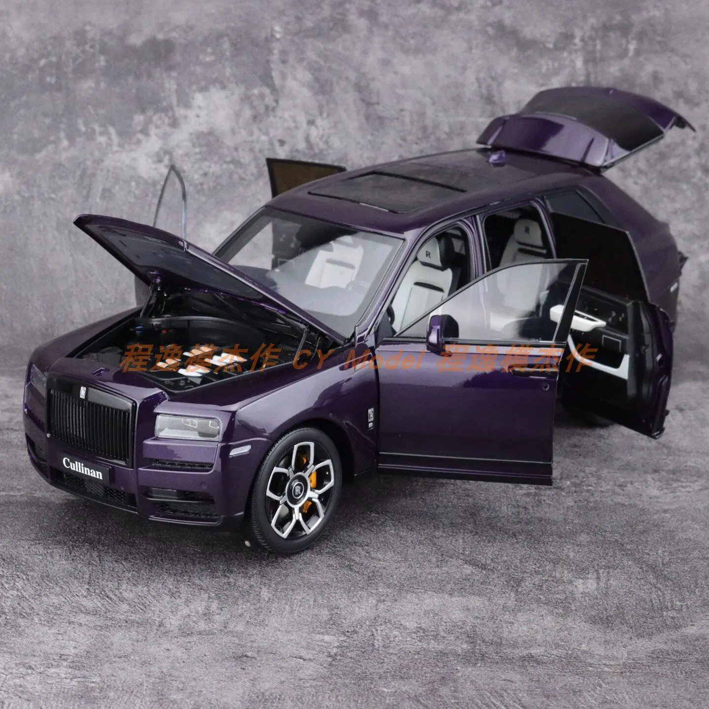 

OEM 1:18 Cullinan BB Purple Simulation Limited Edition All Open Alloy Metal Static Car Model Toy Gift