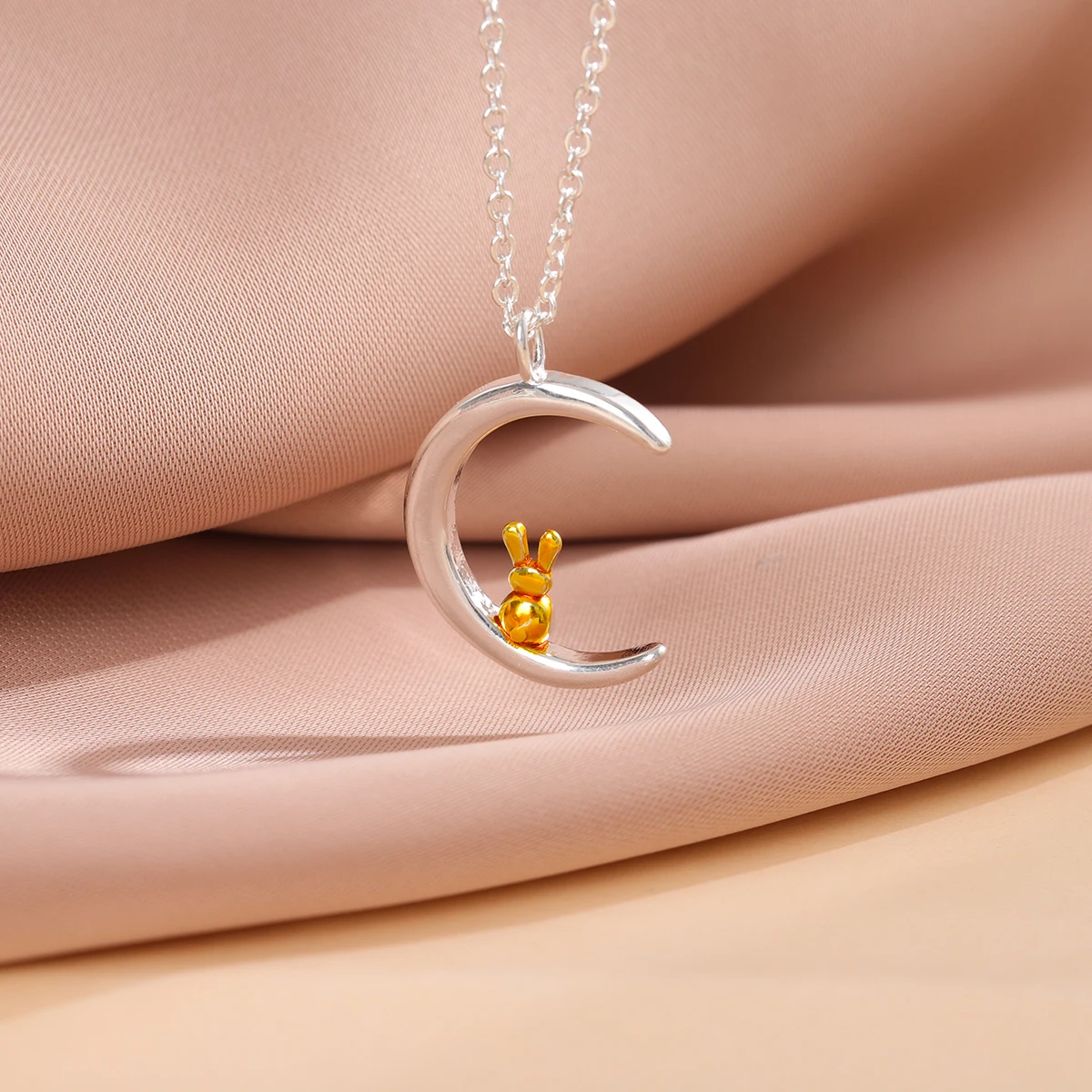 Cute Animal 925 Sterling Silver Rabbit Moon Clavicle Chain Pendant Necklaces