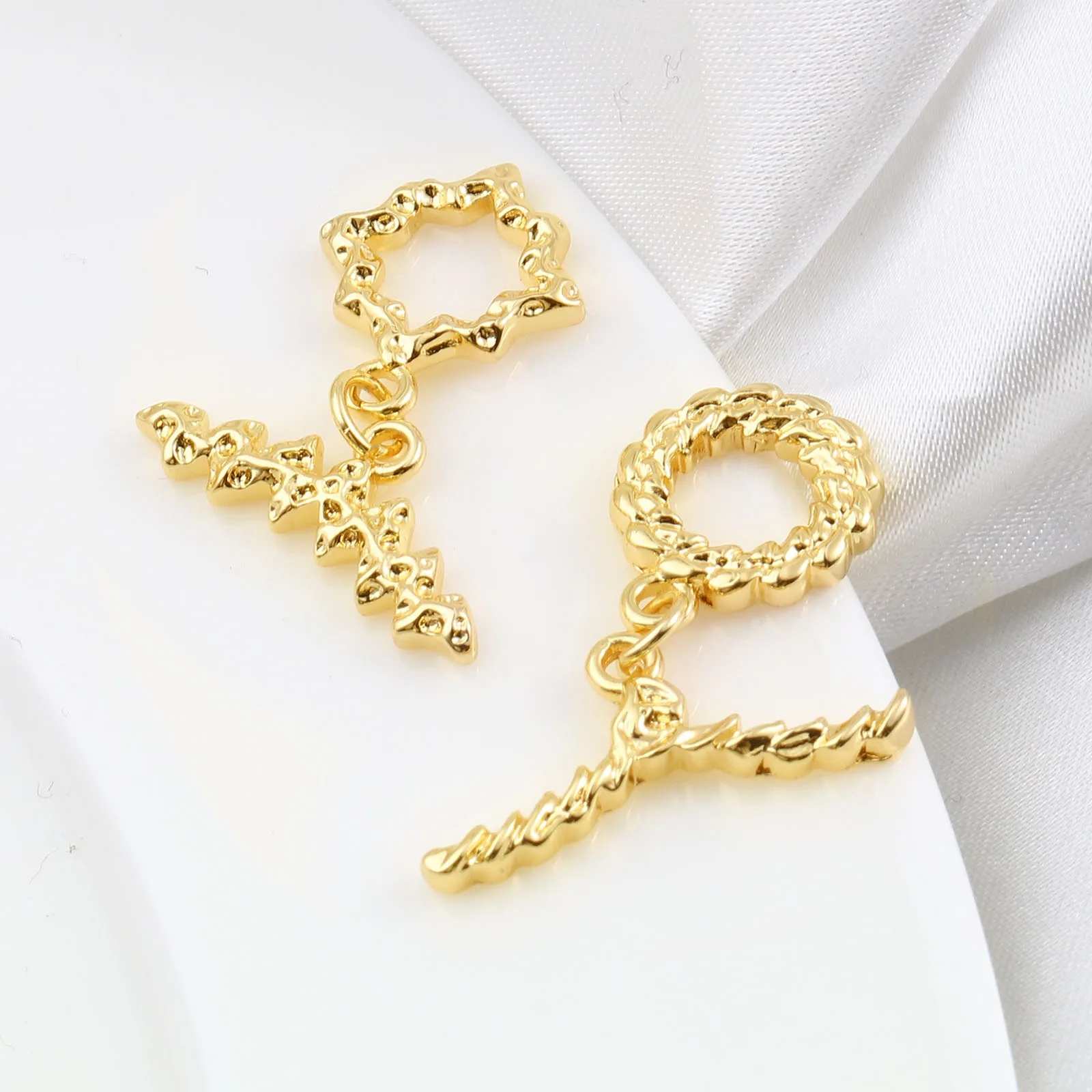 Gold Color Metal Copper Toggle Clasps Charms DIY Making Necklace Bracelets Jewelry Findings Women Handmade Jewelry Accessories