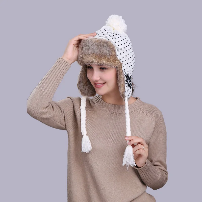 New Autumn and Winter Snowflake Ear Protection Hat, Plush Lei Feng Hat, Outdoor Autumn and Winter Knitted Wool Hat