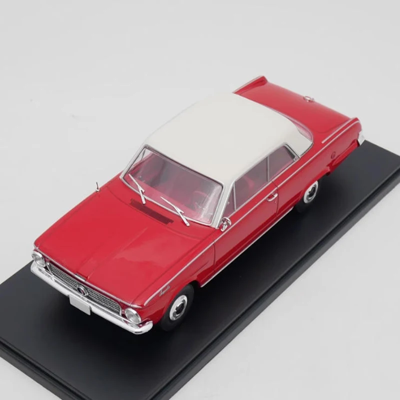 

Ixo 1:24 Aaliant Acapulco, имитация сплава, модель автомобиля, статическая коллекция, украшенные праздничными подарками, игрушки