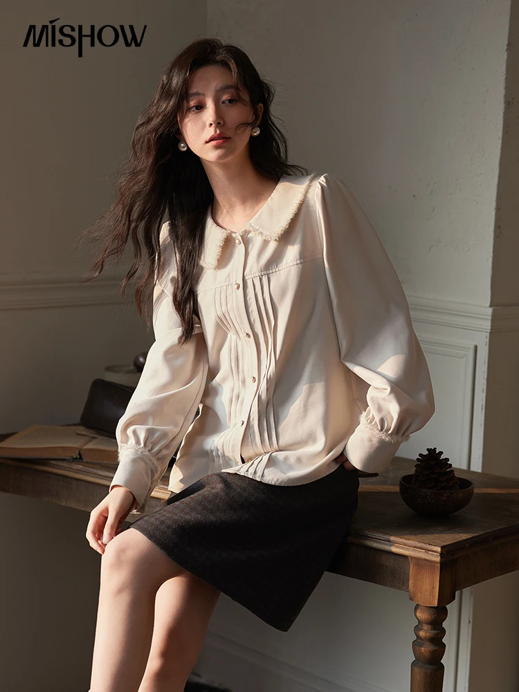 MISHOW Gentle Long-sleeved Shirt Women 2024 Fall Winter New Korean Sweet Peter Pan Collar Embroidery Senior Blouse MXD36C0370