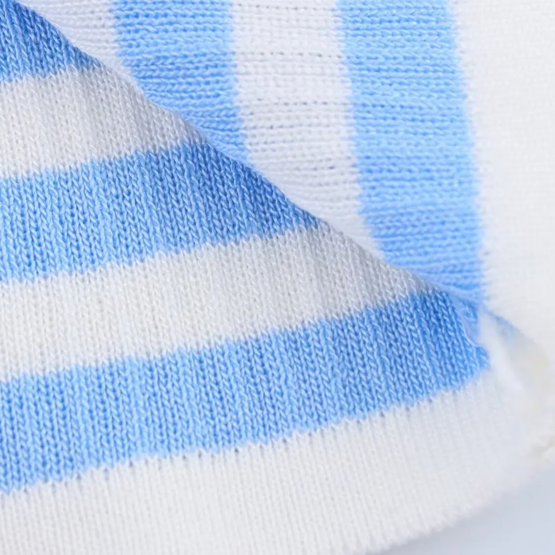 

ZBZA Spring New Women's Faion Design Tee-Button Striped Knitted Hoodie Polyester Fiber Ladies irt Sli Trendy