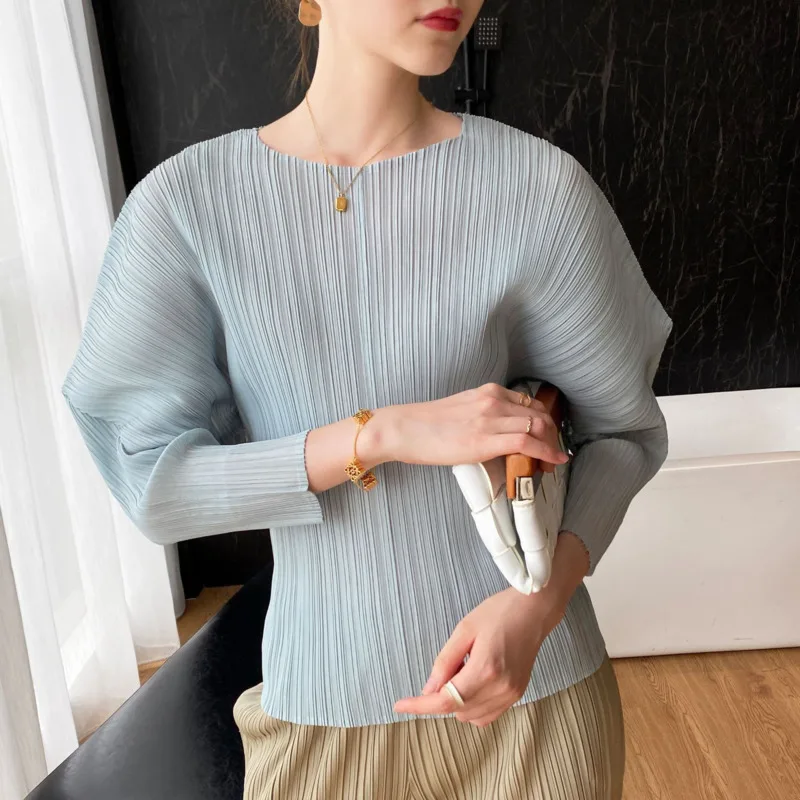 GVUW Pleated Round Collar T Shirt Women Full Sleeve Solid Color Versatile New 2024 Pullover Temperament Female Tops 17G8531