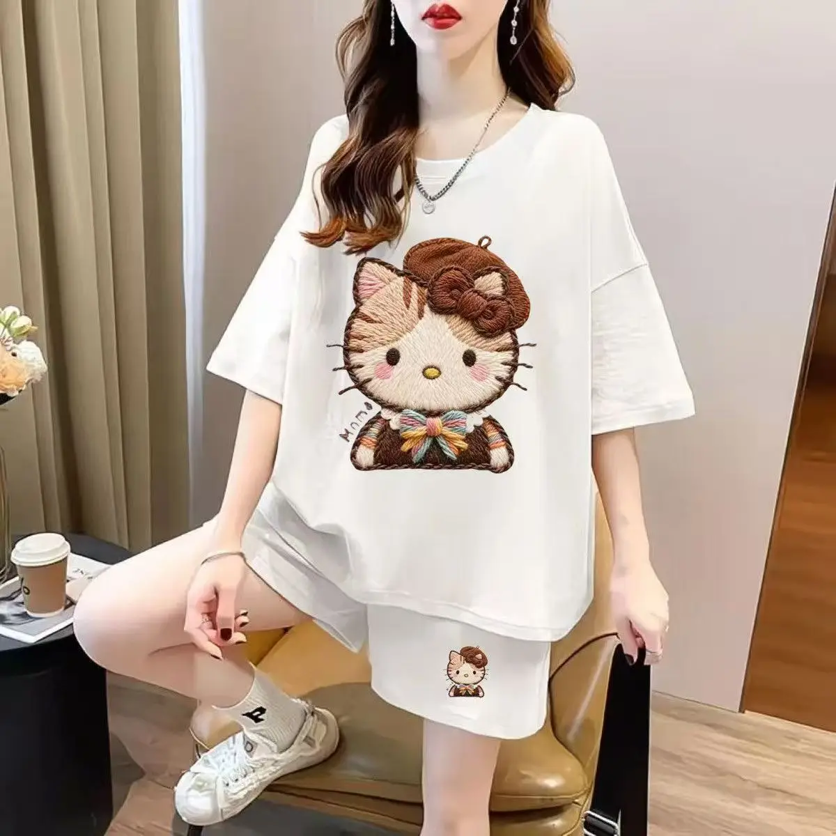 

Комплекты из 2 предметов Sanrio Hello Kitty, женская одежда, шорты, летний костюм с короткими рукавами, повседневная модная футболка с героями мультфильмов Kawaii, брюки для отдыха на открытом воздухе