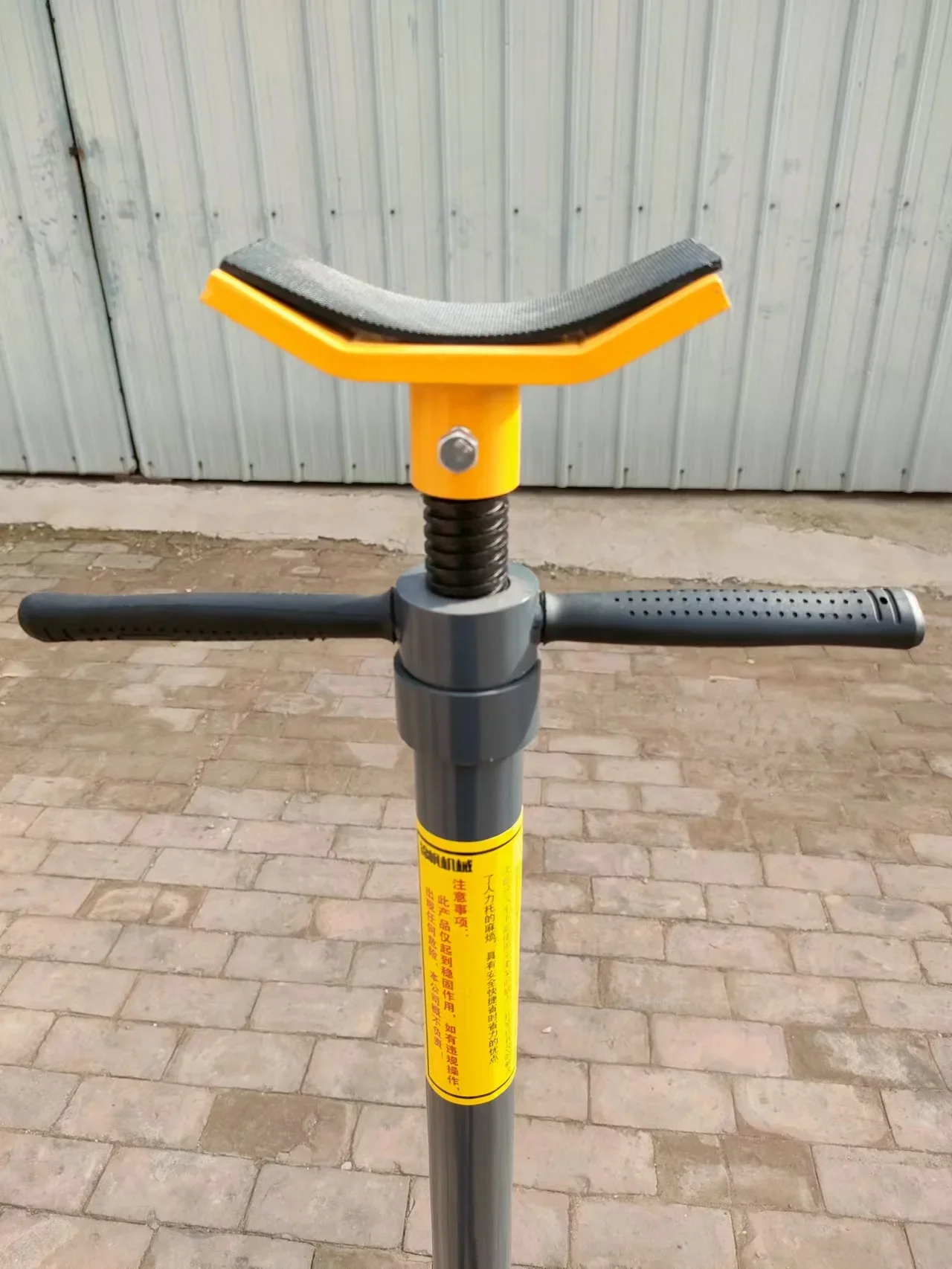 Automobile lift safety bracket safety support quick flush air release switch quality assurance maximum 1.9m minimum 1.3 meters