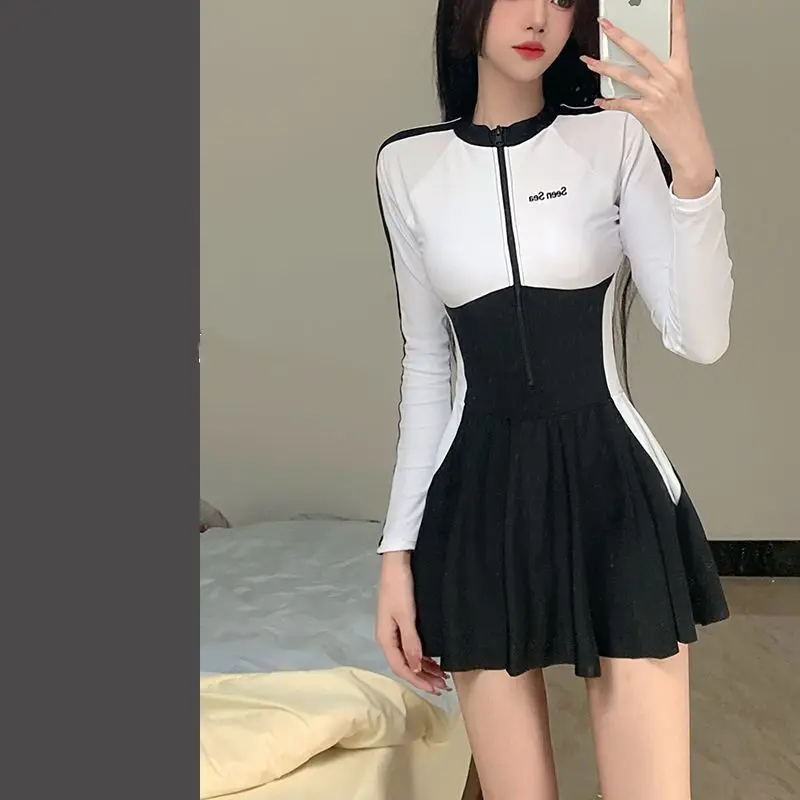 One-piece Swimsuit Female Conservative Swimsuit Student Swimming Pool Special Long-sleeved Sunscreen Sports Swimsuit