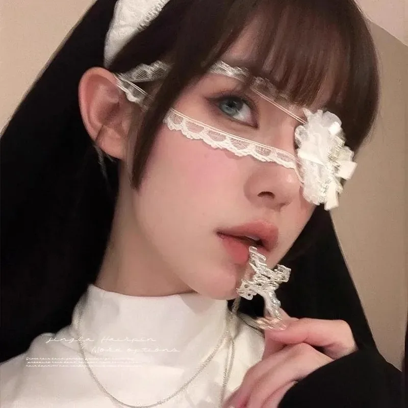 Halloween Punk Gothic Kreuz Augenmaske für Frauen Cosplay Lolita Augenklappe Spitze Herz Schleife Brillen Zubehör Karneval Requisiten