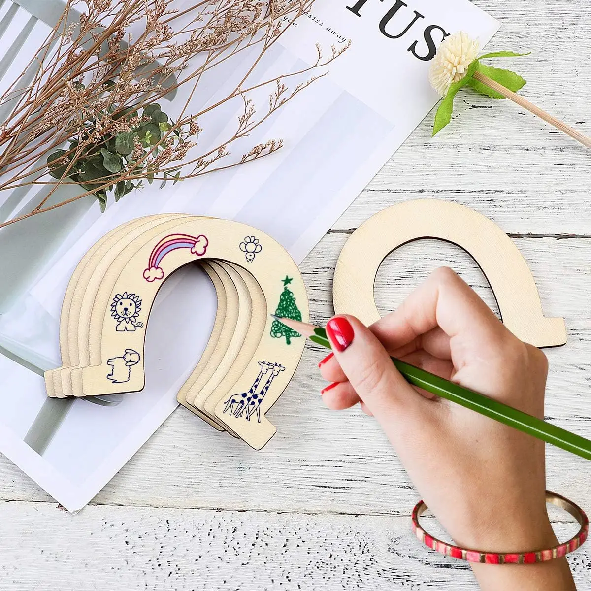 24PCS Horseshoe Shape Wooden Cutouts Unfinished Wood Discs Slices Blank Wooden Tags DIY Craft Painting Ornaments Laser Shapes