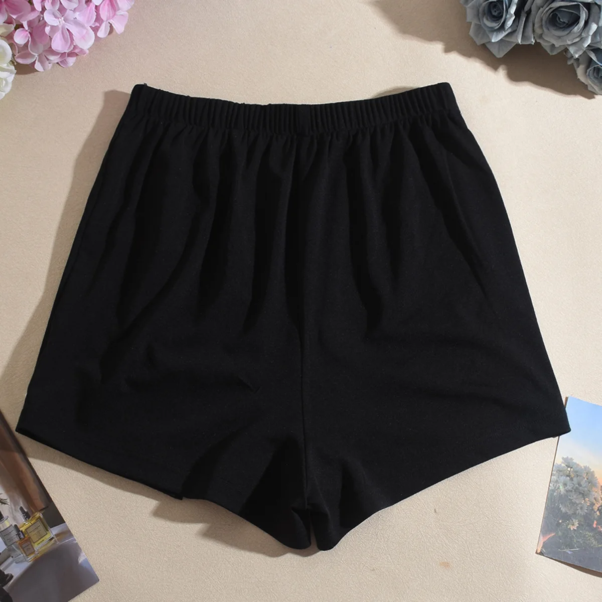 خريف جديد شخصية مطاطا الخرز كولوتيس النساء عالية الخصر السراويل السوداء التنانير