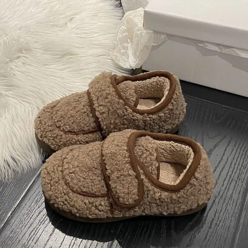 Cabeça redonda chinelos quentes antiderrapante casual chinelos de inverno feminino sola macia interior ao ar livre chinelos de lã de cordeiro ao ar livre