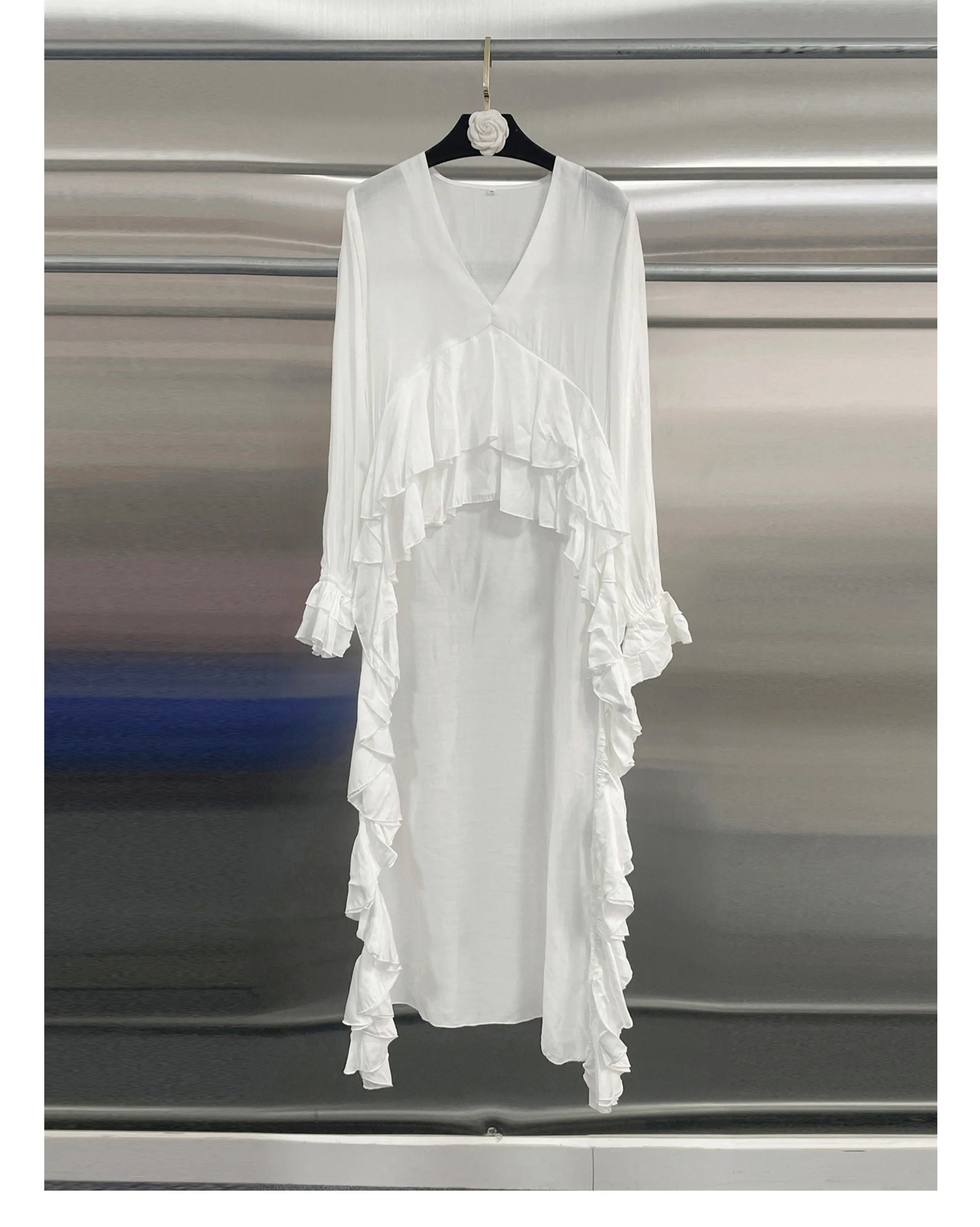 

Однотонные простые белые повседневные топы с оборками для женщин с диагональными длинными рукавами, дизайнерский топ с асимметрией, пляжная женская модная одежда