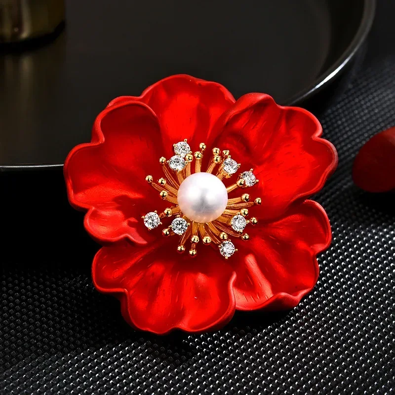 Ladies Beautiful Flower Brooch Exquisite Red Enamel Pearl Flower Plant Party Office Brooch Gift