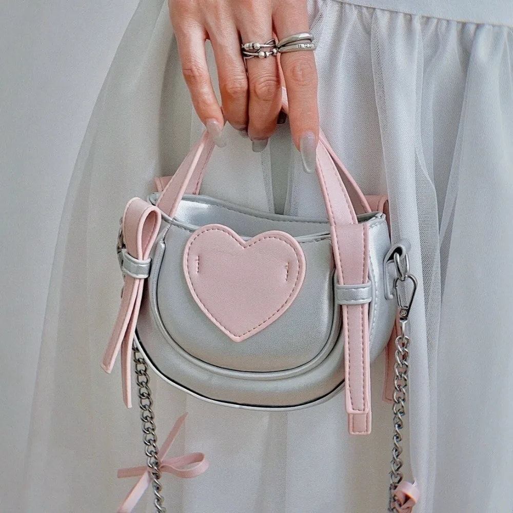 Elegant PU Leather Crossbody Bag Silver Love Heart Chain Bag Bow Shoulder Bag Woman