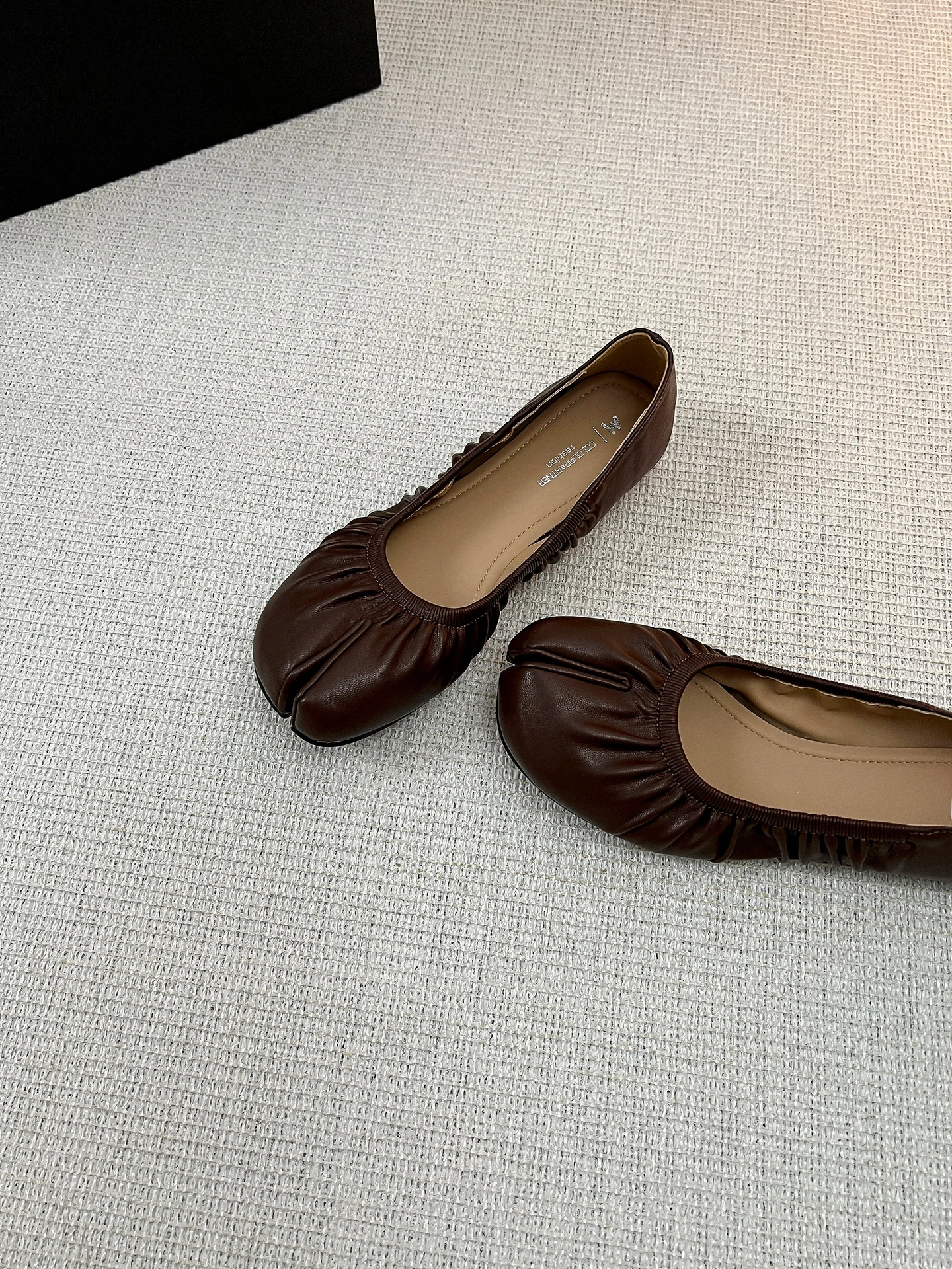 nouvelles-chaussures-de-ballet-femme-2026-–-mocassins-plats-a-bout-peu-profond-en-peau-de-mouton-version-tendance-a-enfiler