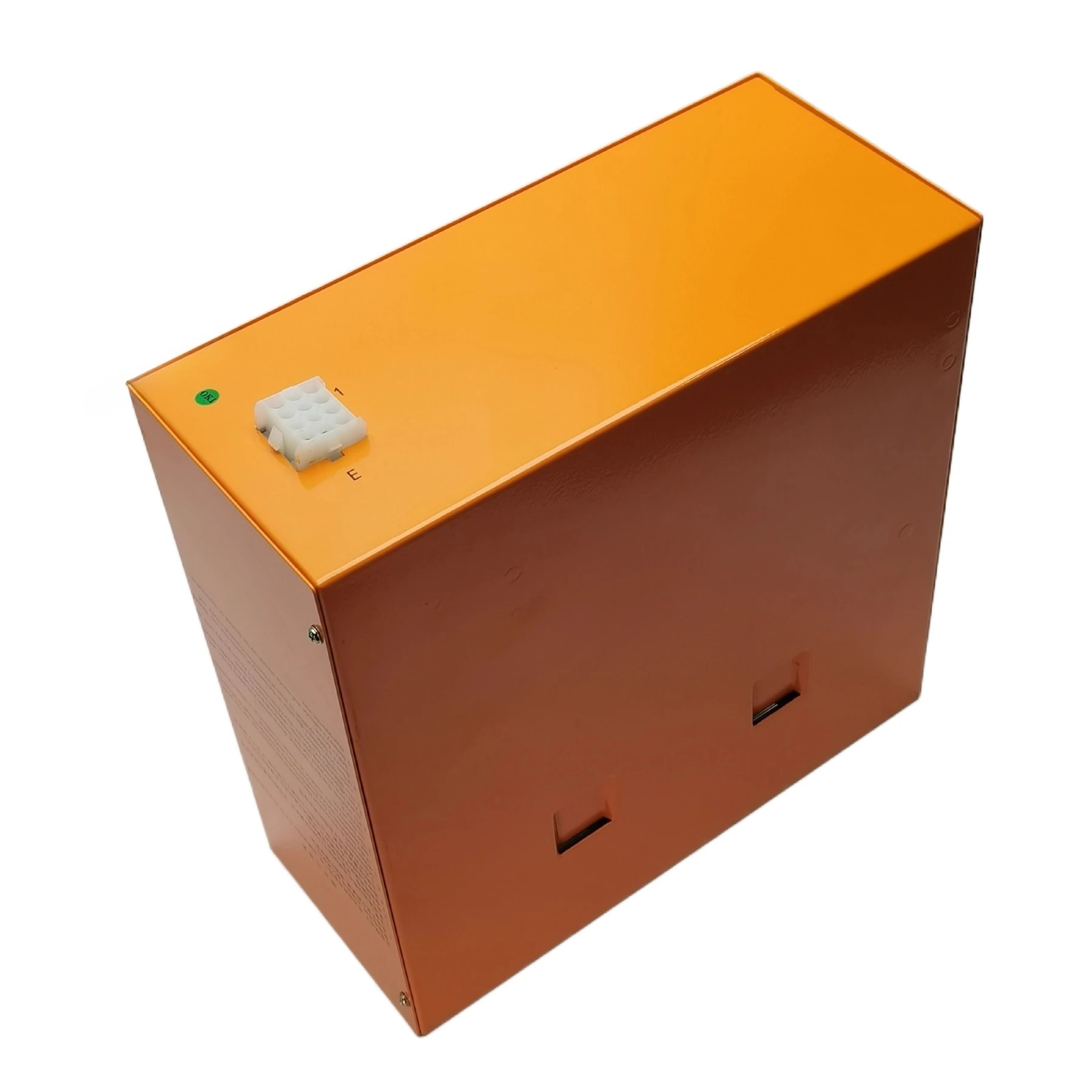 Elevator emergency evacuation device, power supply, machine room elevator