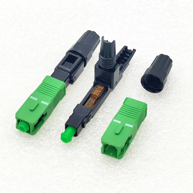 Adattatore connettore in fibra SC precaricato da 100 pezzi per FTTH/CATV, UPC/APC, bassa perdita di inserzione, terminazione rapida miglior prezzo all'ingrosso