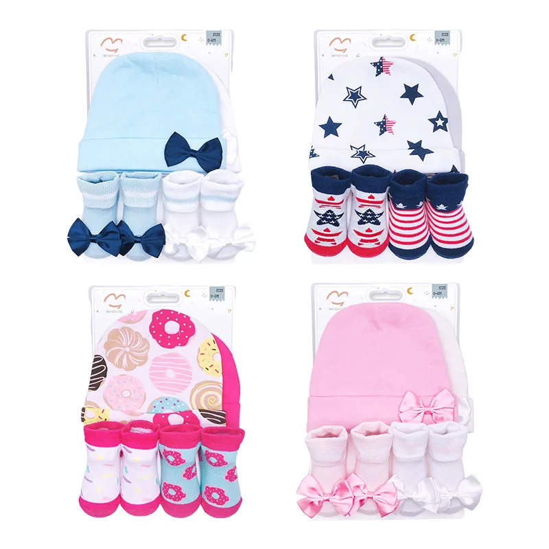 Somenie 4‑Piece Newborn Gift Set, Cute Bow Cartoon Solid Print Baby Socks & Hat for Infant