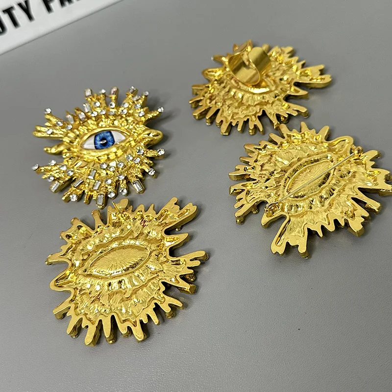 Exaggerated Personality Rhinestone Big Eye Earrings Vintage Open Ring Brooch Earrings Set Women\'s Party Jewelry Accessories