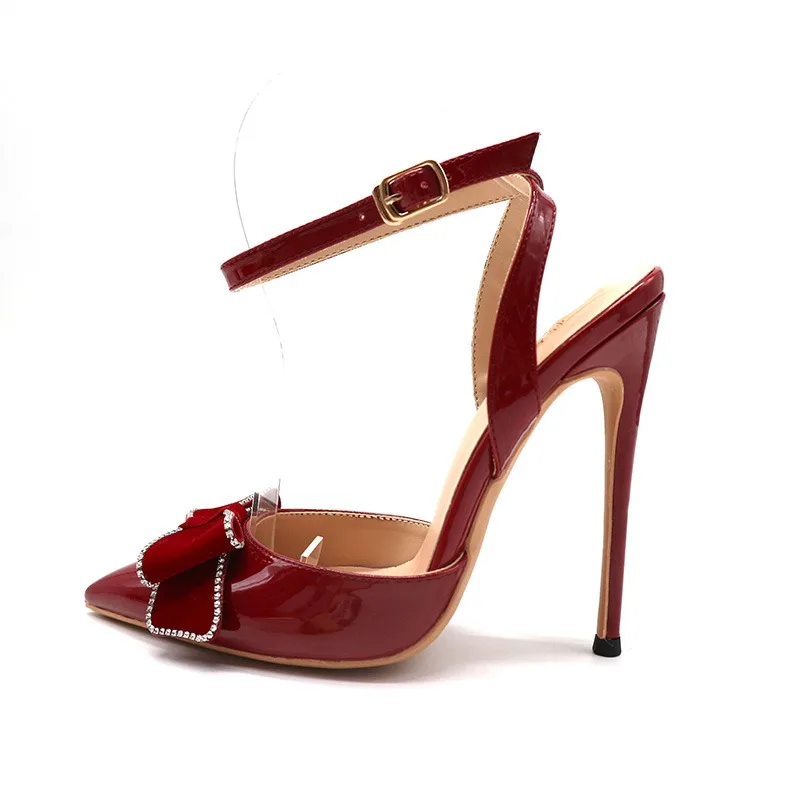 Customized large size small size socialite lady burgundy patent leather rhinestone cloth surface bow empty word with sandals
