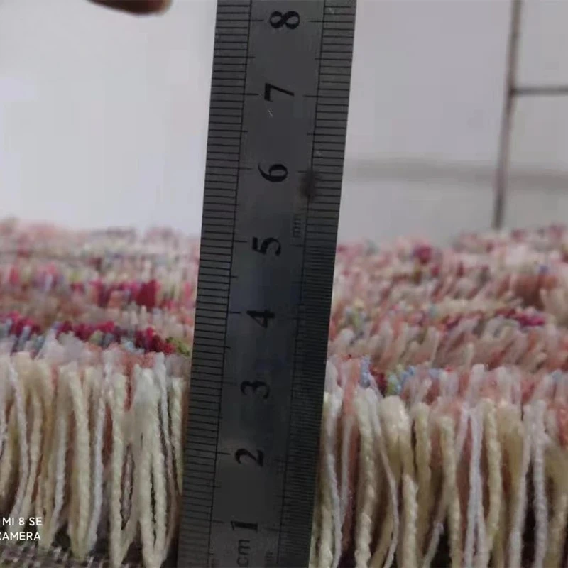 Automatische Maschine zur Herstellung getufteter Teppich, Overlock-Nähteppichmaschine mit Kernmotorkomponente