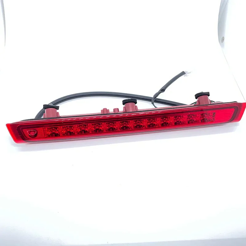 

Rear High Mounted Stop Lamp For Hyundai i30 2007-2009 OEM 927002L000 REAR HIGH MOUNTED STOP LAMP High brake LED lights