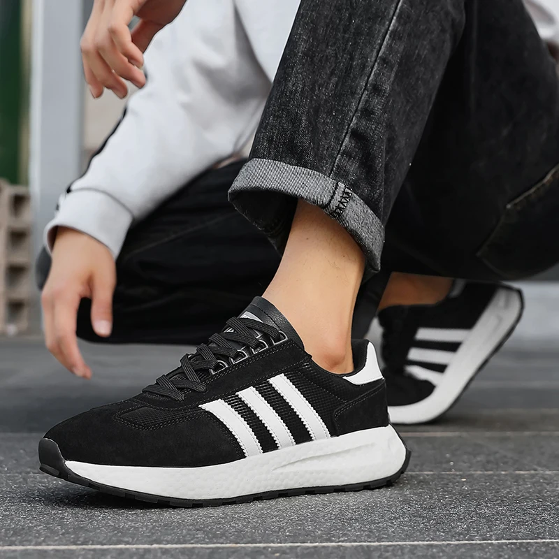 

New three-bar fashion shoes Student sports running shoes all leather casual shoes Fashion trend couple sports shoes