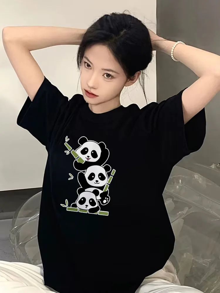 Nuove donne magliette nere simpatico cartone animato Panda stampa grafica top Harajuku Casual girocollo Versatile maniche corte Unisex