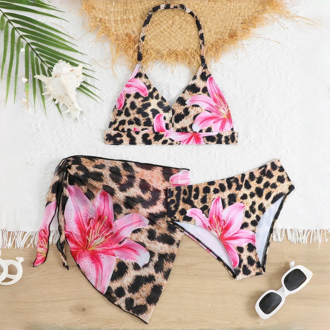 

Girl's Swimwear Leopard Print and Flower Pattern Three-Piece Swimsuit Elegant for Swimming and Summer Wear Children Bathing Suit