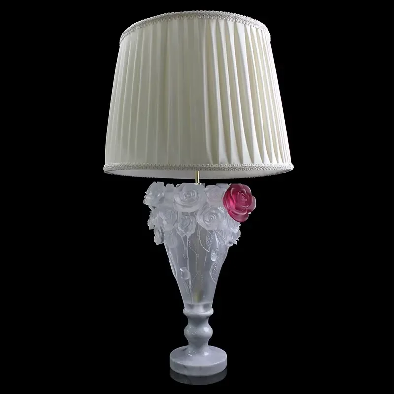 Fengming Liuli Crystal Glass Rose Desk Lamp Decorative Minimalist Lamp Desk Wedding Crafts