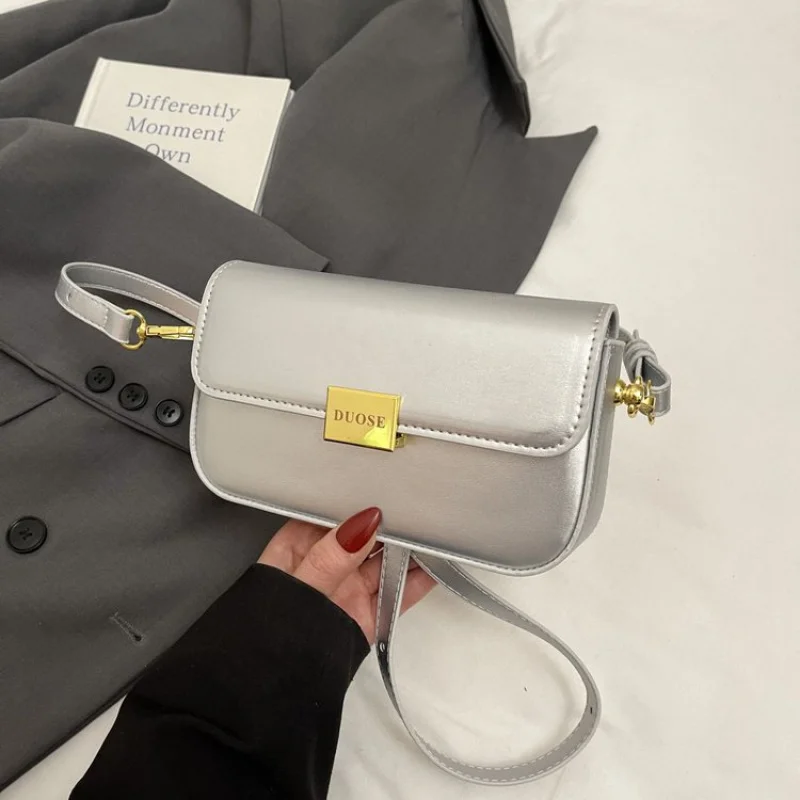 

Vintage Inspired Messenger Bag Casual For Women Featuring Simple Leather And Letter Logo Detail