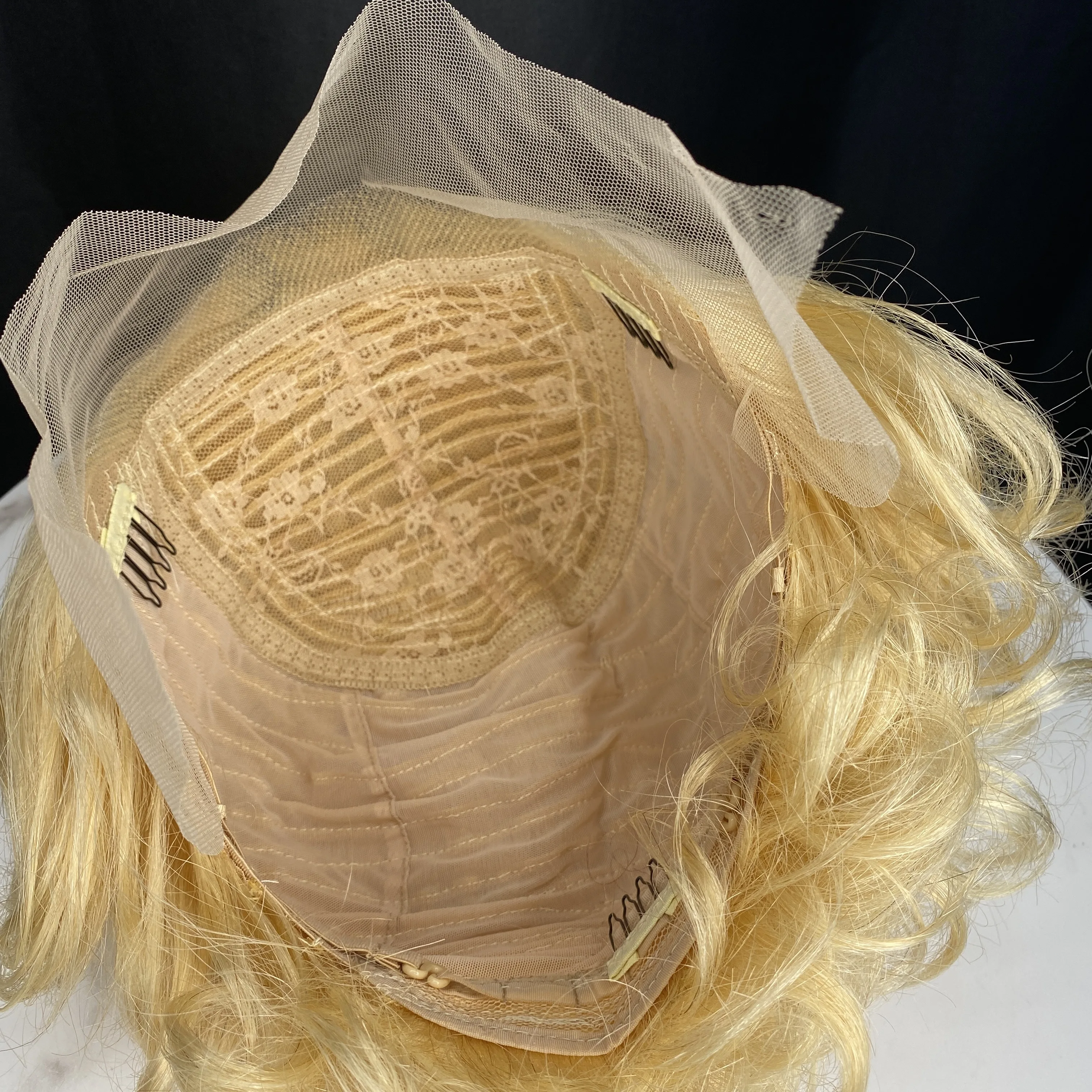 613 Blonde Short Pixie Cut Wig Human Hair Curly Human Hair 13x1 Part Lace Wigs For Women Loose Curly Wig