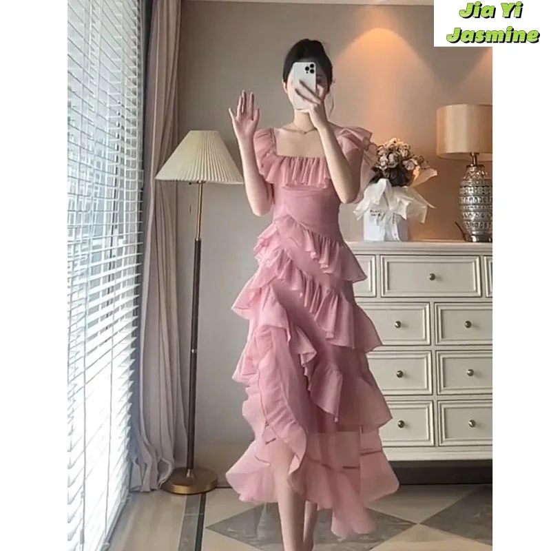 

New irregular square neckline ruffle hem slim fit waist slimming and slimming skirt