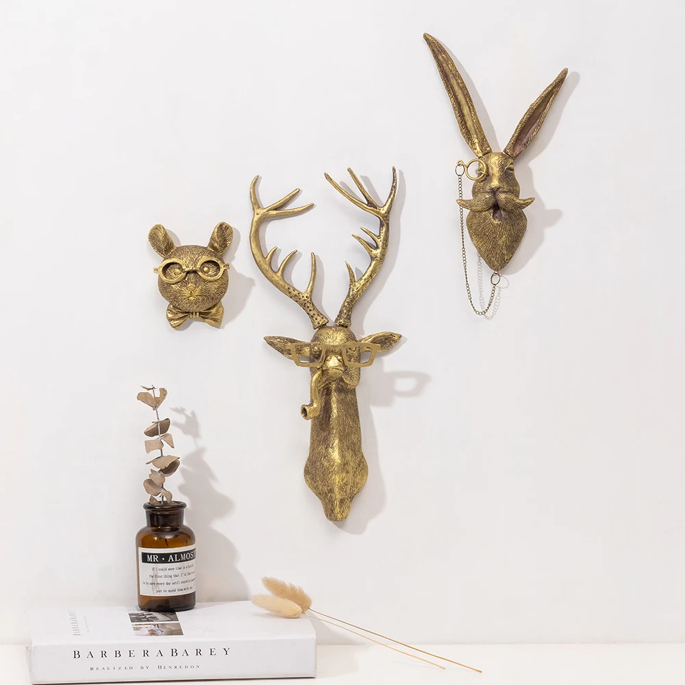 Antique Bronze Resin Animal Pendant Golden Deer Head Wall Storage Hook Up Background Wall Accessories Decorative Figurines