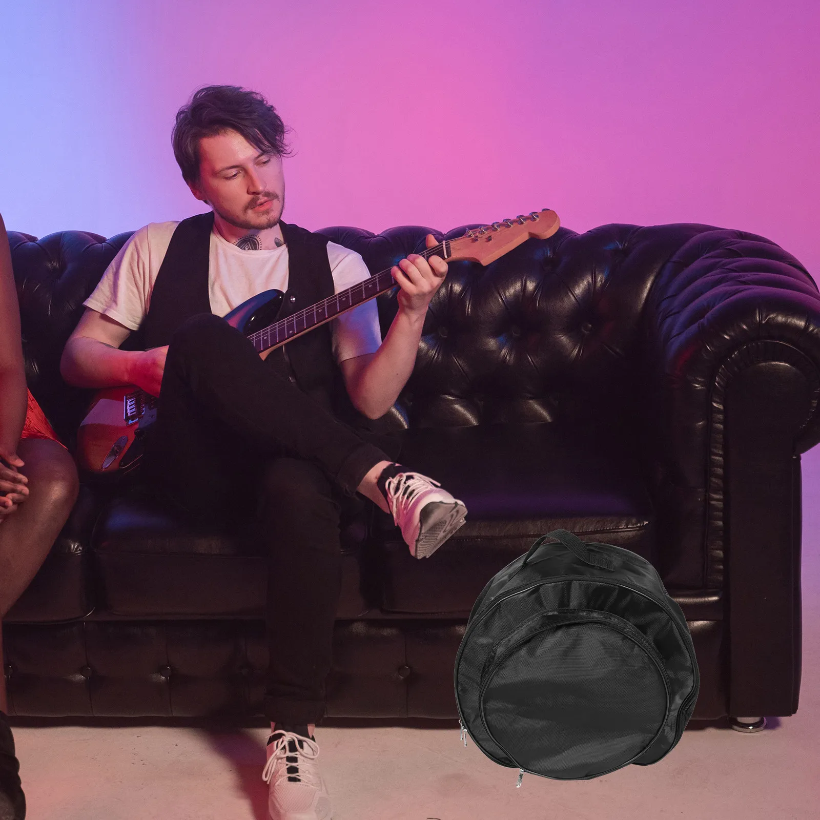 

Сумка для перкуссионного барабана из прочной ткани Оксфорд, отличное качество изготовления, вместительный внутренний отдел с отдельным отсеком для палочек