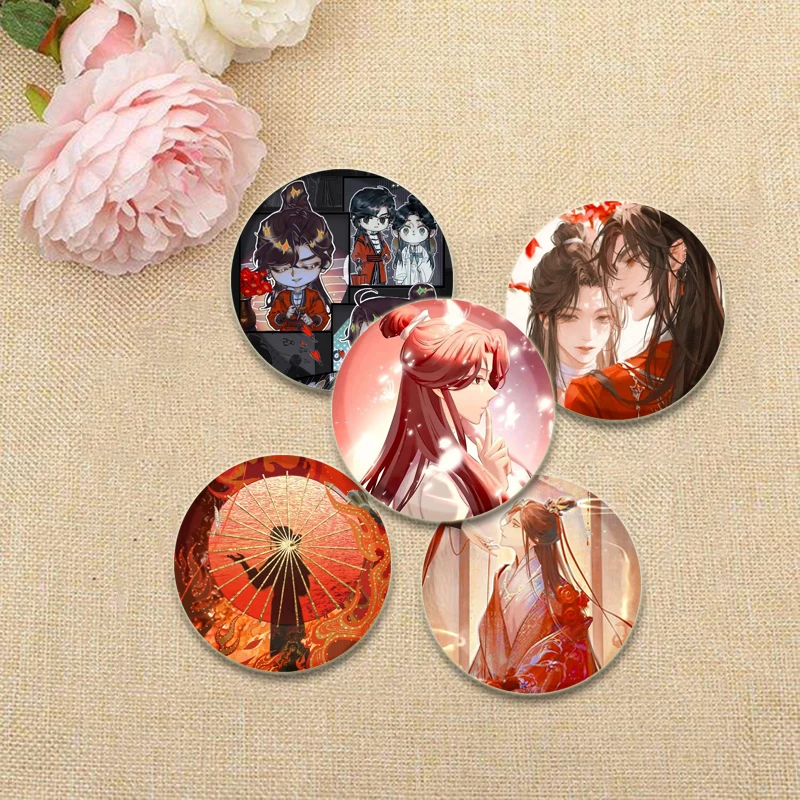 Anime Heaven Official\'s Blessing Pins Xie Lian Hua Cheng Cartoon Badge Round DIY Creative Brooches for Backpack Accessories Gift