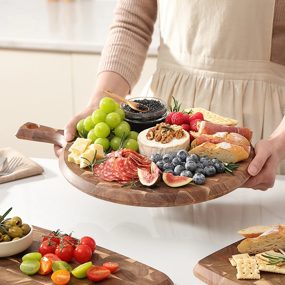 

XINZUO Acacia Wood End Grain Round Cutting Board with Handle Kitchen Food Serving Tray for Bread Meat Fruit Vegetable Prep