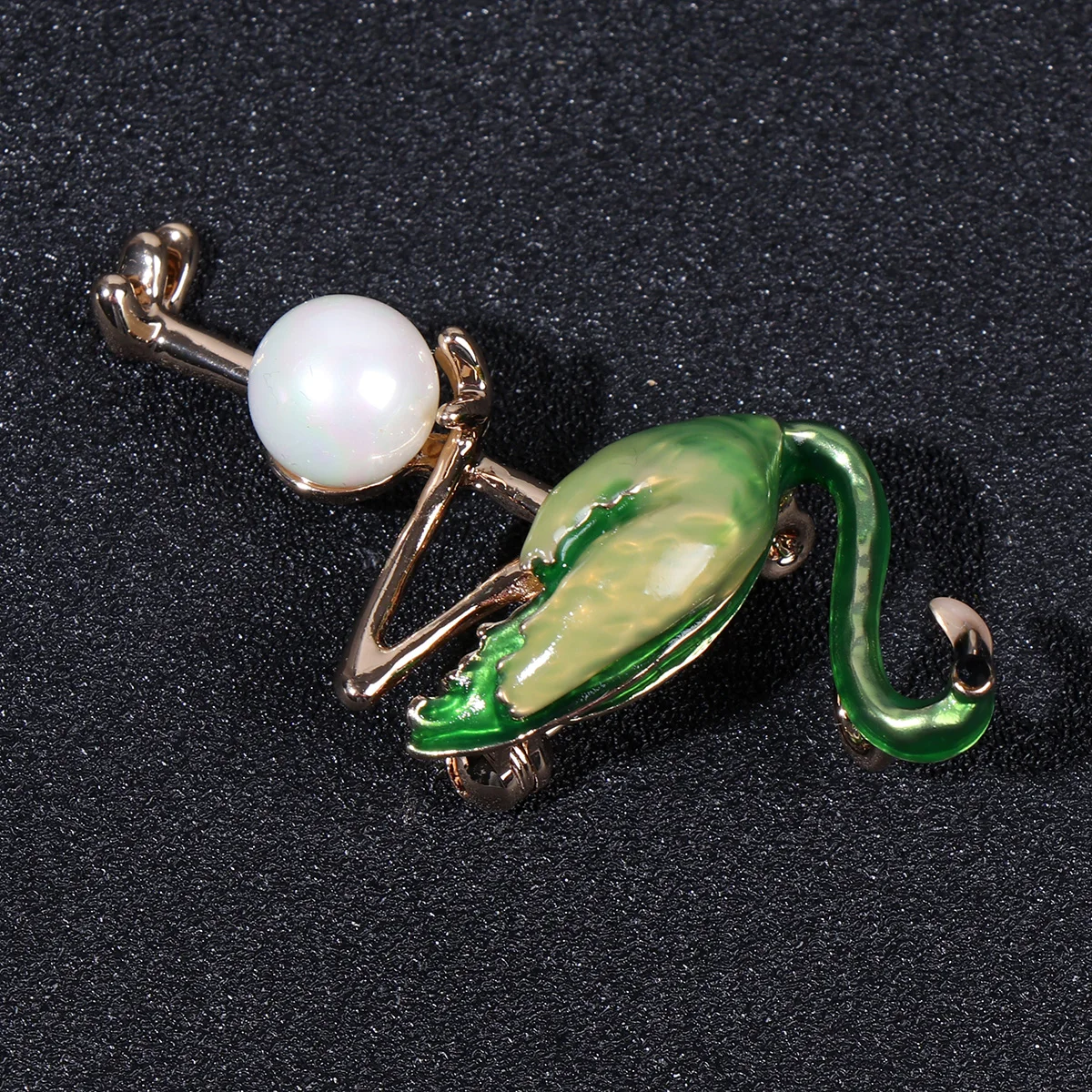 دبابيس بروش الزفاف دبابيس المجوهرات الفتيات على شكل قلب سبيكة التلبيب لملابس وصيفه الشرف