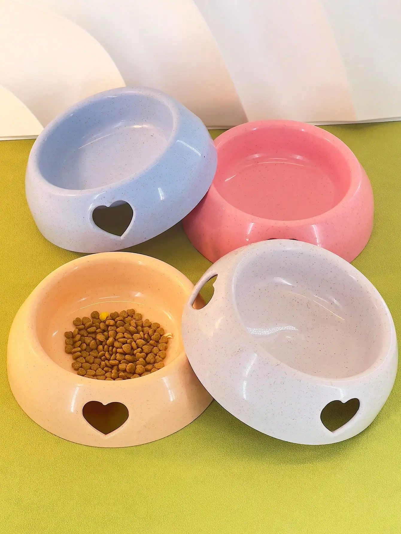 A good quality Pet Bowl Dog Bowl Dog Bowl Cat Bowl Cat Bowl upset dog food cat food bowl plate pet supplies suitable for small,