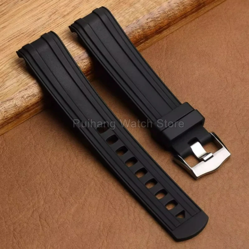 سوار من السيليكون بواجهة منحنية 20 مشبك خاص باللون الأسود والأزرق لساعة أوميغا ساماستر قابلة للتنفس ومقاومة للعرق وناعمة الملمس