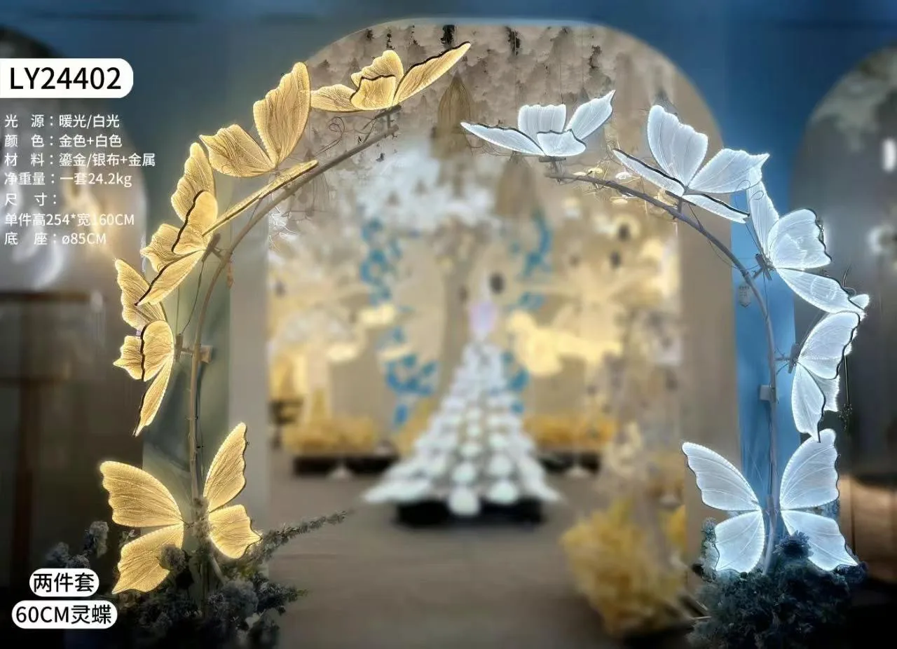 

New semicircular arch wrought iron butterfly welcome ornament French Mori wedding hall banquet hall wing props