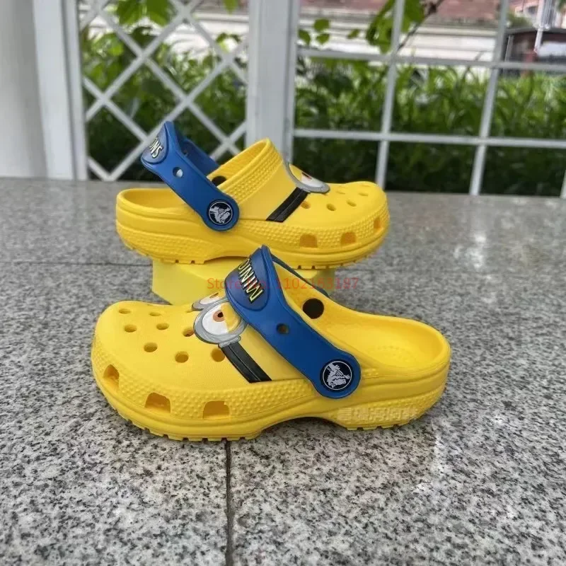 Children\'S Croc Shoes Minions Boys And Girls Beach Shoes Slippers Sandals Non-Slip Breathable Wear-Resistant Toe-Toe Slippers