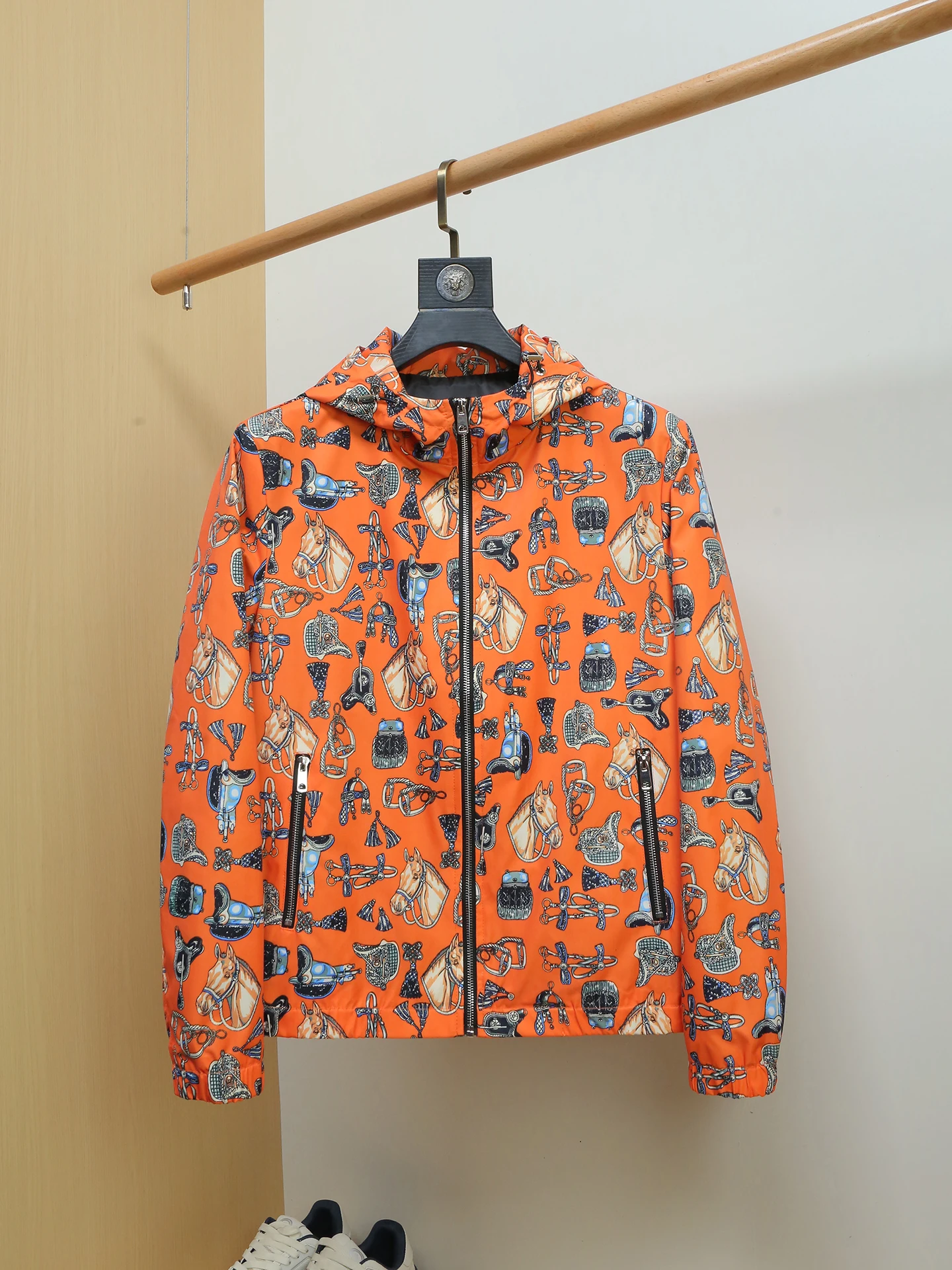 

Spring Autumn Thin Printed Hooded Jaet Men's Slim Fit Casual Sle Polyester Fabric Breathable Long Sve Zipper Closure