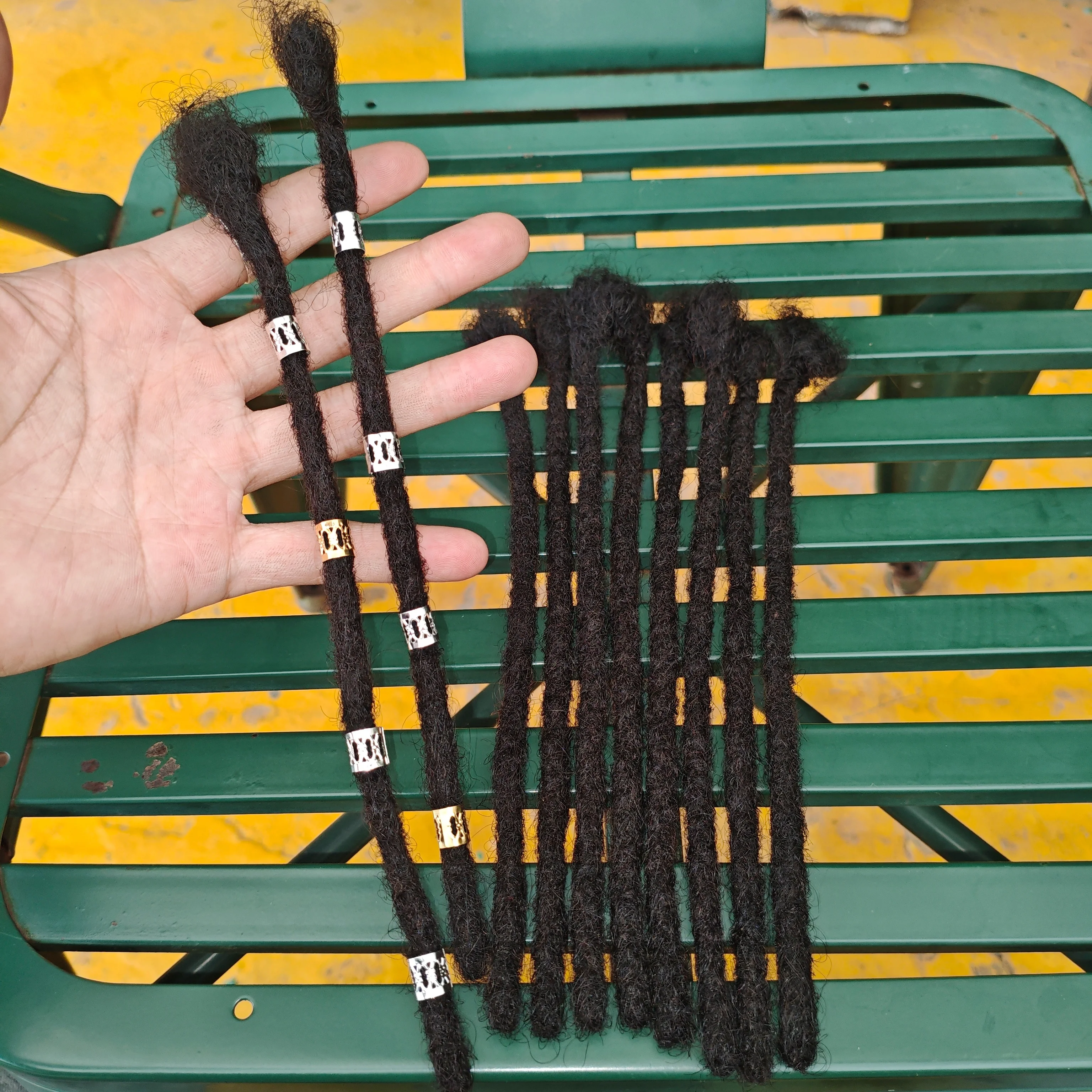 인모 헤어피스 아프로 킨키 벌크 4C 브라질리언 인모 또는 드레드락스 익스텐션 브레이딩 미니 트위스트 마이크로락스 수리용 브레이드