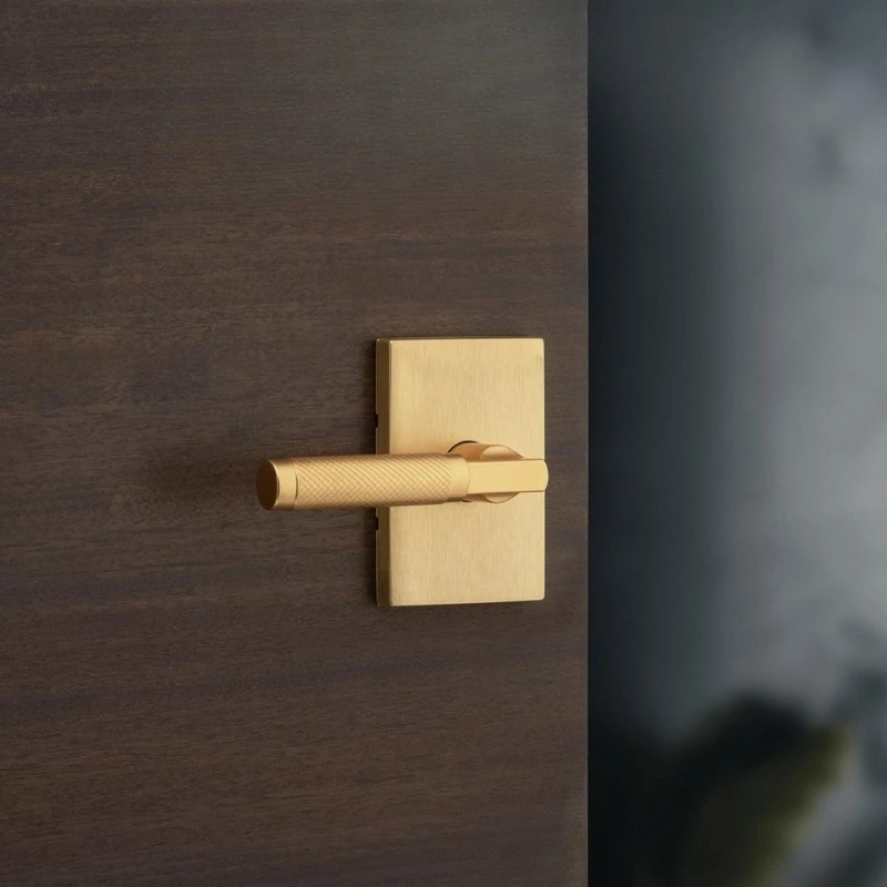 

Reversible Keyless Push Button Lock Door Lever with Microban Protection Satin Brass Bathroom Bedroom Privacy Knurled