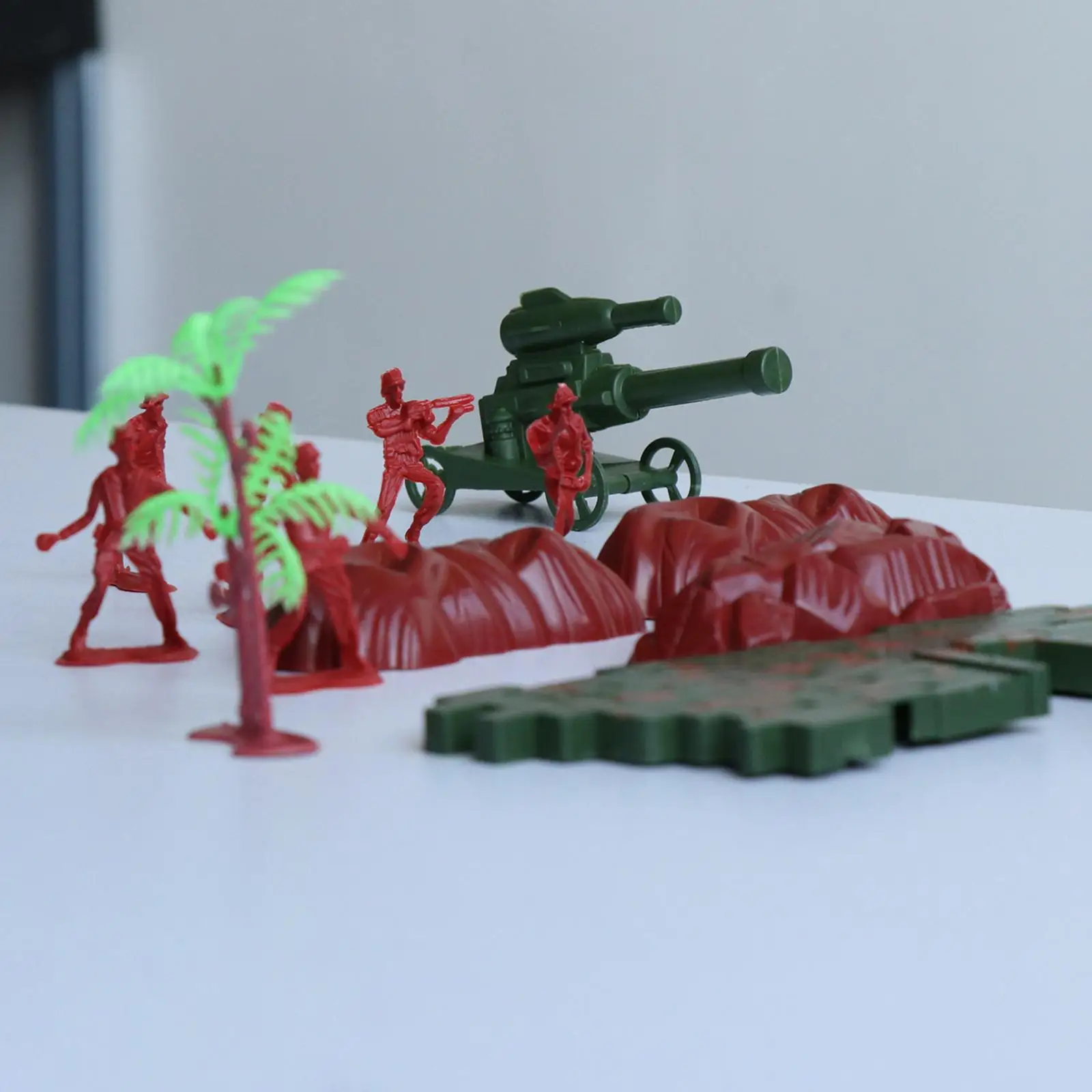 Army Men Playset Plastic Soldiers Mini Figures Toy Collection for Children Battle and Scenery Setup
