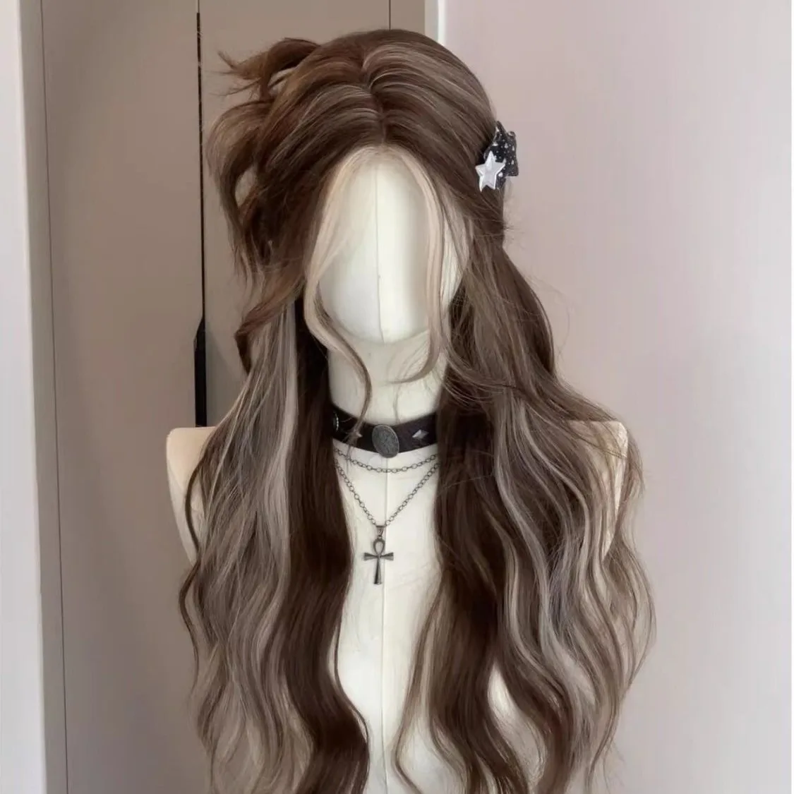 Brown Ash Highlight Long Water Wave Synthetic Wig Middle Part Face Framing Women Y2K Street Party Sweet Costume Hairpiece